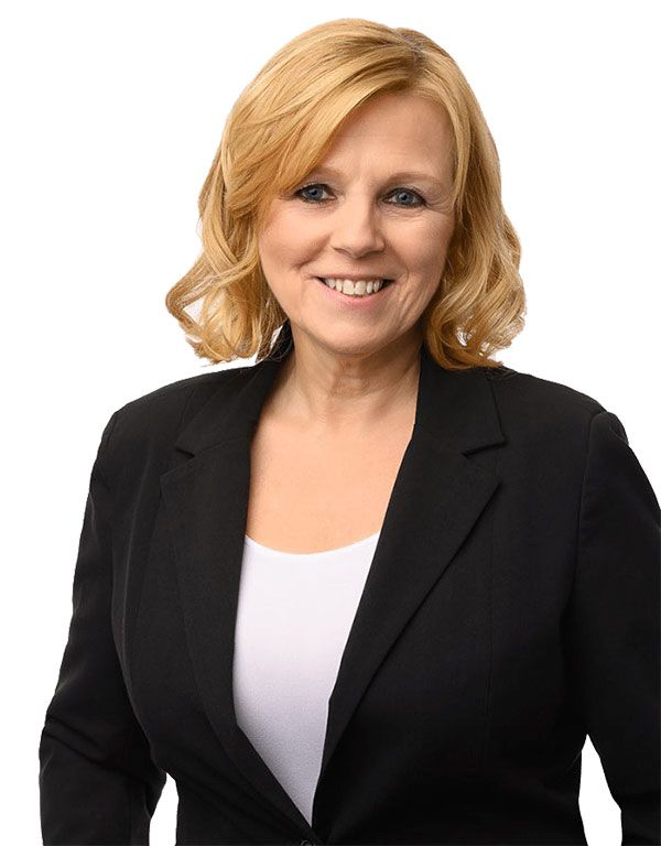 Meet Brenda MacGregor, Your Burlington Real Estate Agent Meet Brenda MacGregor, Your Burlington Real Estate Agent