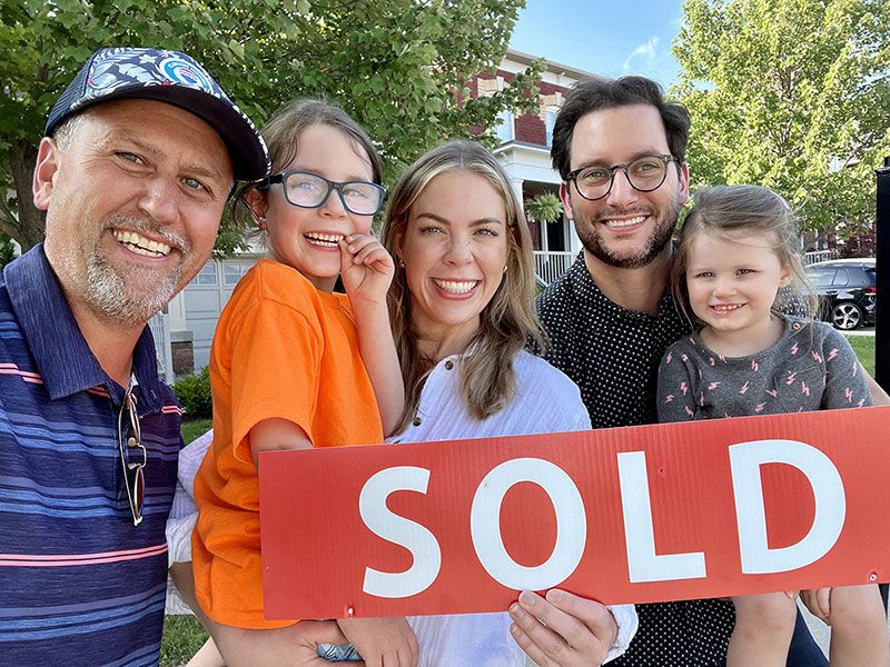 Clinton Howell Sold - Hazelton Client Clinton Howell Sold - Hazelton Client